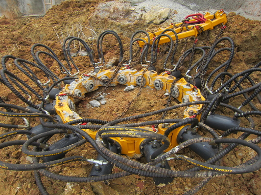 Zwaar de Snijmachinegraafwerktuig Attachment KP315 KP380 600kN van de Cilinderstapel